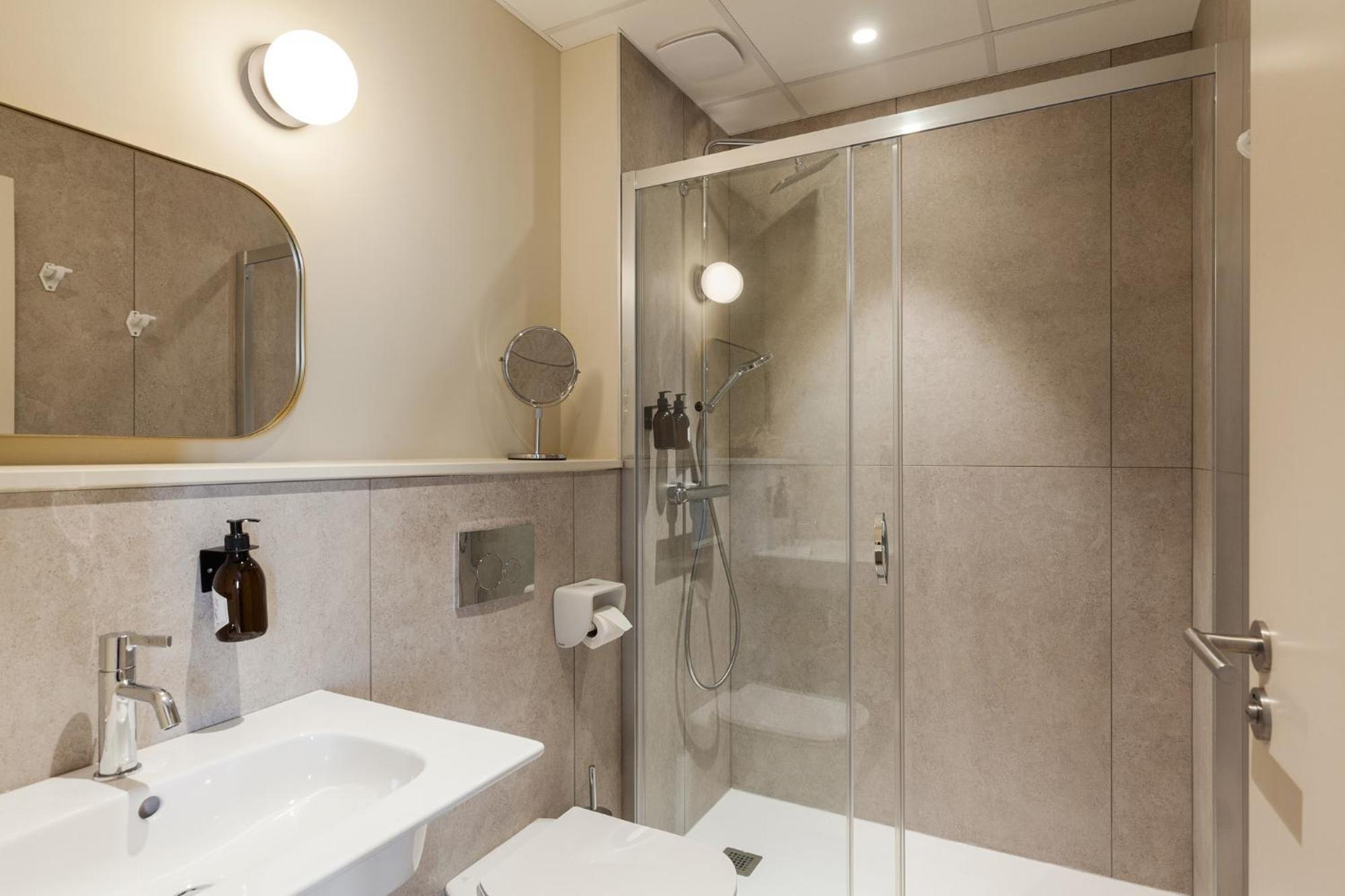 Hotel Gambettes - Entree Autonome, Reception En Ligne - Encore Mieux Limoges Exterior photo