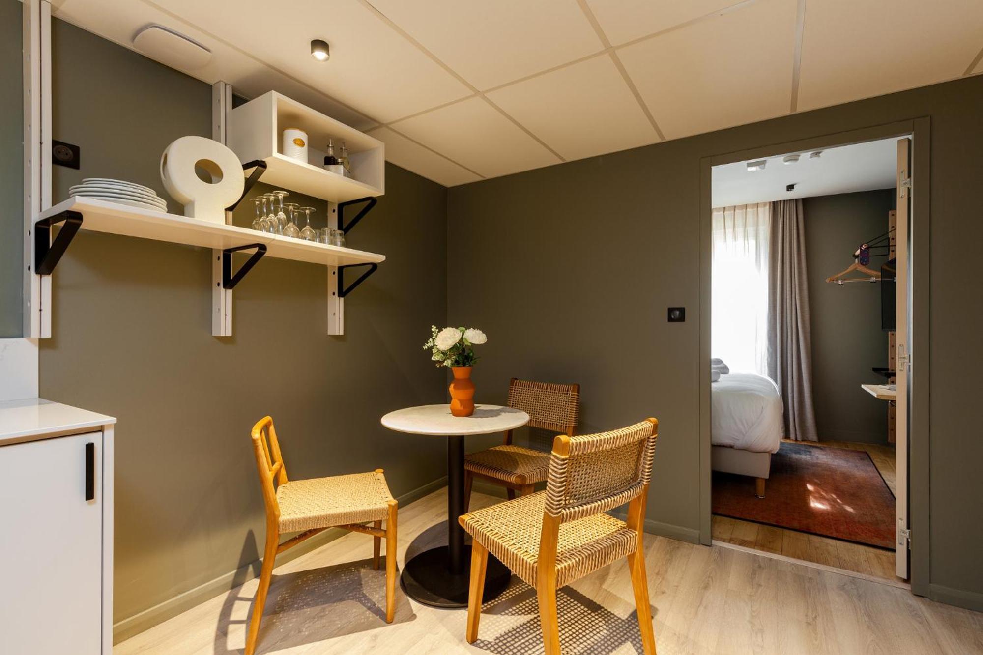 Hotel Gambettes - Entree Autonome, Reception En Ligne - Encore Mieux Limoges Exterior photo